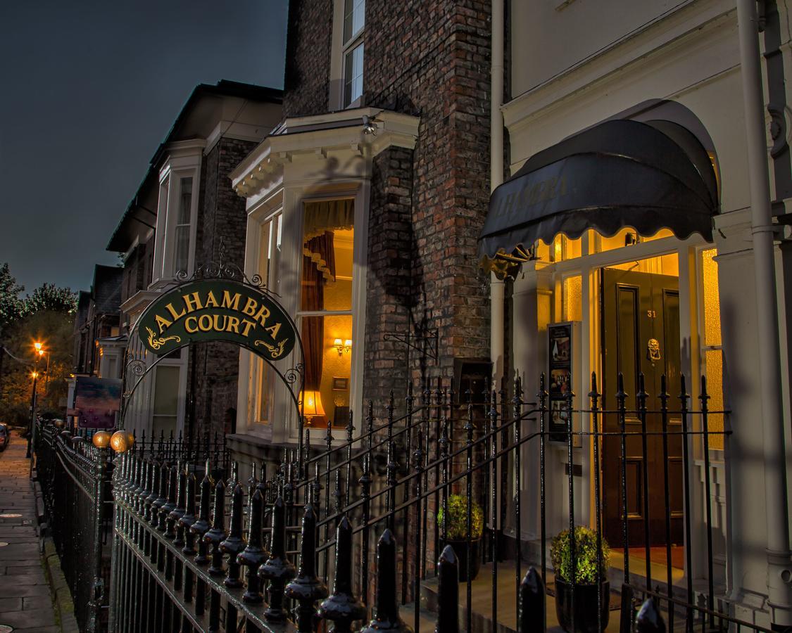 Alhambra Court Hotel ยอร์ค ภายนอก รูปภาพ